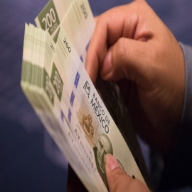 Las remesas suben 9.35% anual entre enero y agosto de 2020: Banxico; suman 26,395 millones de dólares