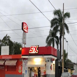Con orden, retoman venta en expendios de cerveza en Yucatán
