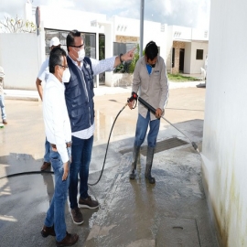 El Ayuntamiento mantiene el trabajo constante para mejorar las condiciones de las zonas afectadas por las inundaciones, asegura el alcalde Renán Barrera