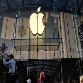 ¿Solo queda un rey? Cómo el coronavirus despojó a Apple de su billón de dólares