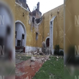 Lluvias provocan derrumbe en iglesia de Tekantó