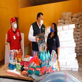 Tras el descenso del nivel de agua en varias comisarías, el Ayuntamiento refuerza ahora las medidas para cuidar la salud de las familias en esas comunidades