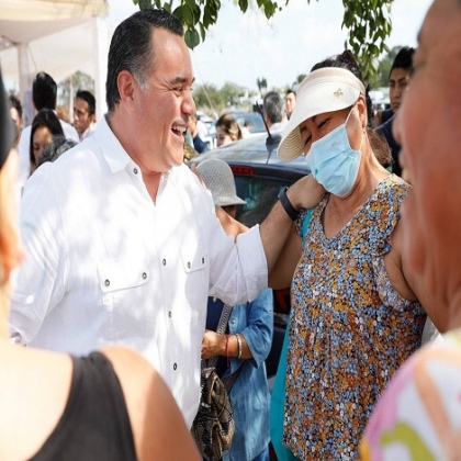 Renán Barrera trabaja para rehabilitar los mercados del centro histórico
