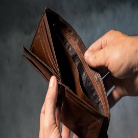 Rusia sopesa aprobar una ley que anule las deudas fiscales de ciudadanos insolventes