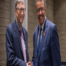 Bill Gates se asocia con la Organización Mundial de la Salud para restringir la libertad médica a nivel mundial