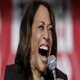 Otro incoherente e incontrolable ataque de risa de Kamala reaviva los rumores sobre su salud mental