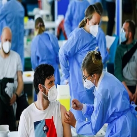 Los informes de la UE relacionan la vacuna de AstraZeneca con un trastorno neurodegenerativo raro