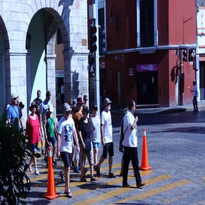 Temperaturas cálidas y cielo nublado para este viernes en Yucatán