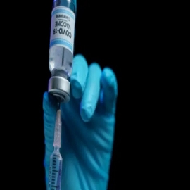 De las inyecciones a los coágulos: evidencia médica considerable de coágulos sanguíneos inducidos por la vacuna COVID, por el Dr. Joel Hirschhorn