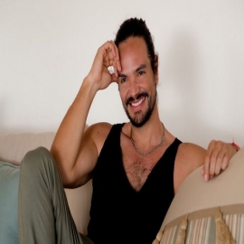 Andy Zuno recibe el verano con “Algo de Mi”
