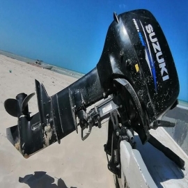 ‘Los pescan’ robando dos motores de lanchas en Progreso