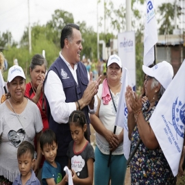 Renán Barrera impulsa el bienestar de las familias en situación vulnerable
