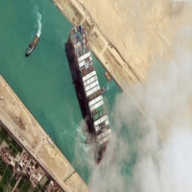 Las autoridades egipcias confiscan el Ever Given después de que supuestamente los propietarios se negaran a pagar una indemnización por el bloqueo del Canal de Suez