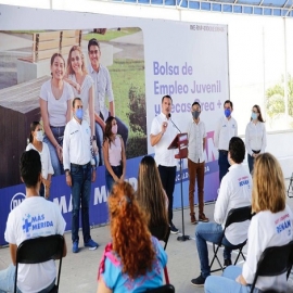 Vamos por más apoyos para empoderar a la juventud de Mérida: Renán Barrera