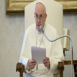 Frente a la pandemia de coronavirus, el Papa llama a abandonar el individualismo