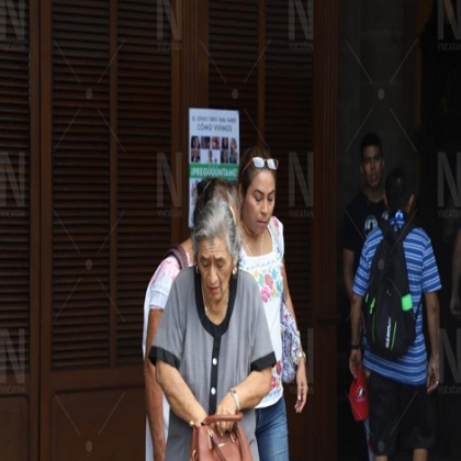 Cientos de fieles dan inicio a la Cuaresma con el Miércoles de Ceniza