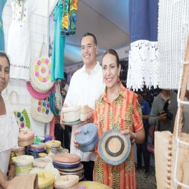 El Ayuntamiento de Mérida celebra los 22 años de la Feria Artesanal Tunich