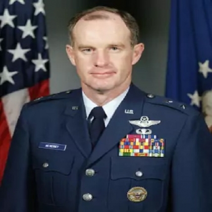 El teniente general retirado Mclnerney desvela qué es el Kraken: "Trump sabía lo que iba a pasar y tenía un plan"