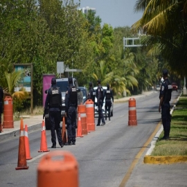 ¿Hay horarios específicos para circular en Quintana Roo?