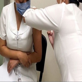 Mañana iniciará vacunación contra Covid a médicos y enfermeros que no hayan sido vacunados