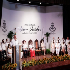 El Ayuntamiento de Mérida entrega la Medalla Silvio Zavala a la Cultura y las Artes 2022 a la dramaturga Ofelia Medina