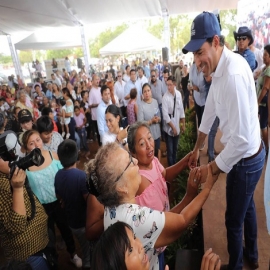 En equipo se combate la pobreza en Yucatán