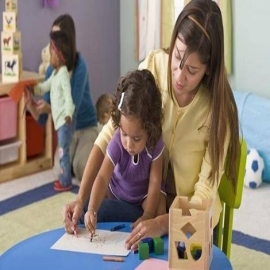 Conviértete en la maestra de tu hijo; te decimos cómo enseñar a un niño de preescolar en casa