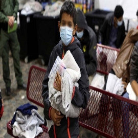 El Gobierno de Biden ha “perdido” el contacto con 45.000 niños que fueron traficados por la frontera