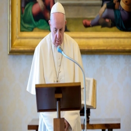 Papa Francisco alza la voz contra las mafias que “cambian la fe por la idolatría”