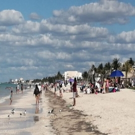 Yucatán: Puente largo dejó jugosas ganancias a comercios de Progreso