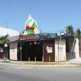 Refuerza Cofepris verificaciones en negocios de Chetumal