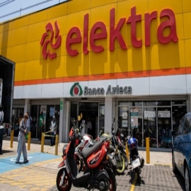 Dan revés a Elektra: tendrá que pagar 2 mmdp al SAT por operación en Mexicana