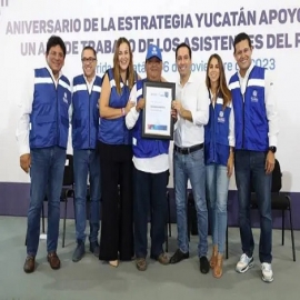 Reconoce el Gobernador Mauricio Vila Dosal el trabajo por un año de los Asistentes del Pueblo