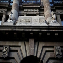 Banco de México prevé recuperación económica “difícil” por la pandemia de COVID-19