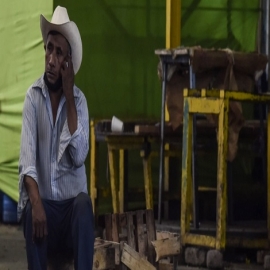 Hasta 8.1 millones de mexicanos perdieron su empleo o los descansaron por la pandemia, dicen otros datos