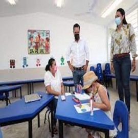 Inaugura el Gobernador Mauricio Vila Dosal una primaria y un jardín de niños en Ciudad Caucel