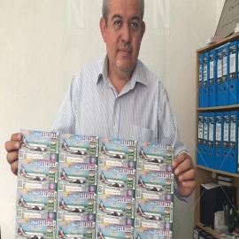 Yucateco aparta 10 'cachitos' para el sorteo del avión presidencial
