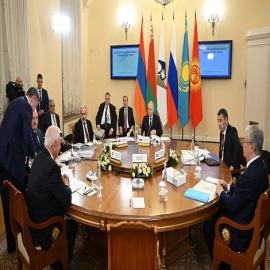 Putin destaca la importancia del acuerdo de libre comercio entre la UEE e Irán | Video