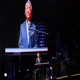 Armando Manzanero da positivo a COVID-19