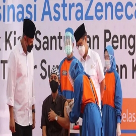 Tras la muerte de un joven de 22 años al día después de vacunarse, Indonesia detiene la distribución de 450.000 lotes de AstraZeneca